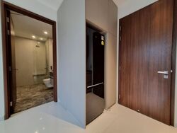 Parksuites (D10), Apartment #418880871